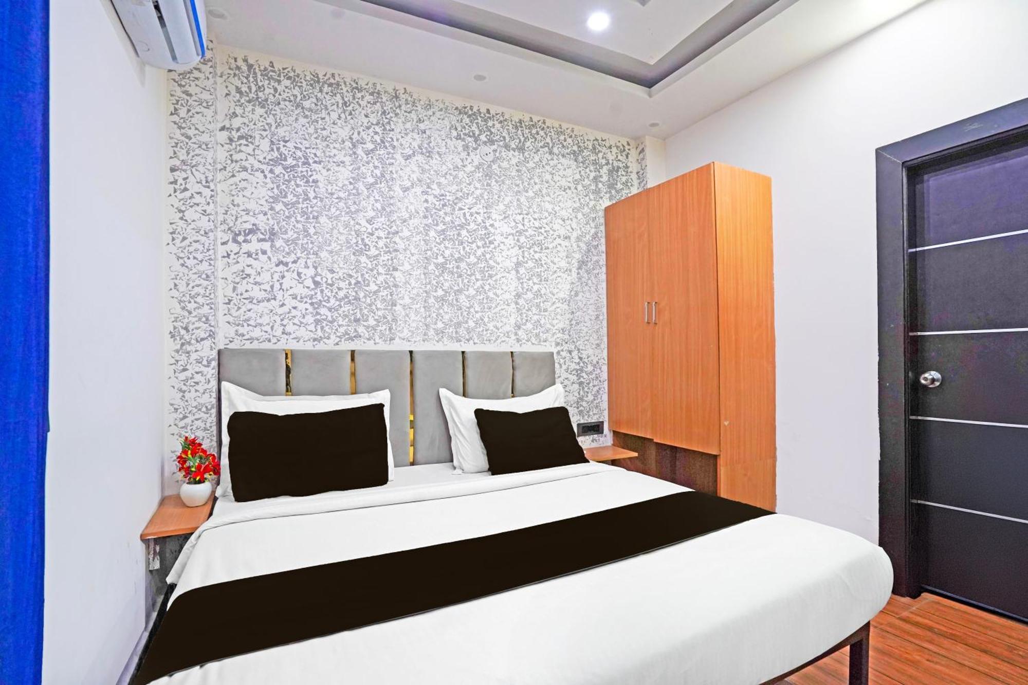 Twamev Residency Hotel New Delhi Luaran gambar